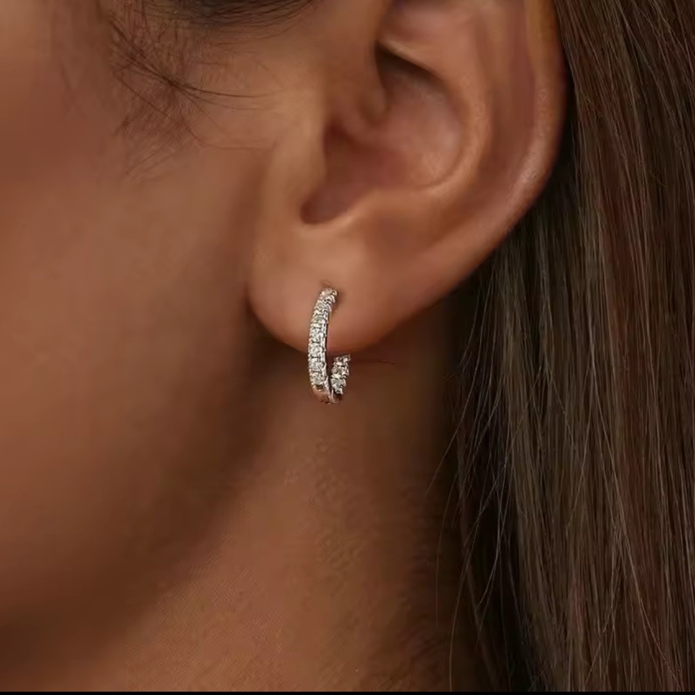 Elegant 925 sterling silver Crystal Hoop Earrings